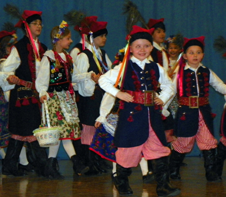 ?mingus Dyngus dance performed by the Gorale Polish Folk Dancers