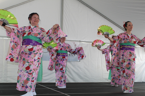 Sho-Jo-Ji Japanese Dancers at Cleveland Asian Festival