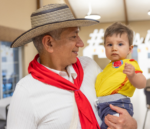 People at Ohio Colombian Foundation Fundraising Carnival for the Colombian Cultural Garden