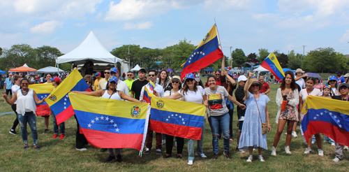 Venezuelan community at Festival