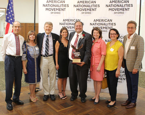 Mayor Antony Biasiotta with Ukrainian community leaders