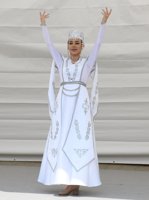 Armenian Bridal Dance by Margarita Markosyan