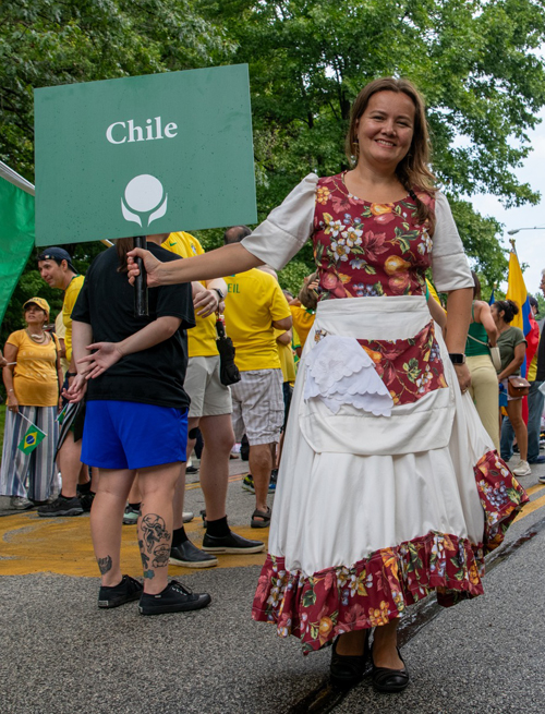 Chilean Community in the Parade of Flags on One World Day 2024