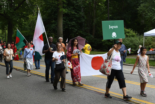 Japanese community in the Parade of Flags on One World Day 2024