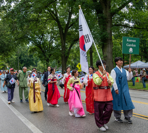 Korean Cultural Garden in the Parade of Flags on One World Day 2024