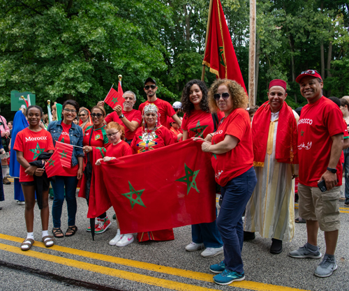 Moroccan community in the Parade of Flags on One World Day