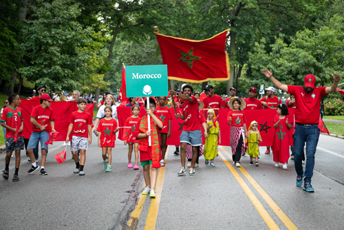 Moroccan community in the Parade of Flags on One World Day