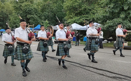 Irish American Club East Side Pipe Band