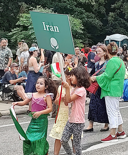 Iranian community in Parade of Flags on One World Day 2024