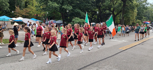 Murphy Irish Dancers in Parade