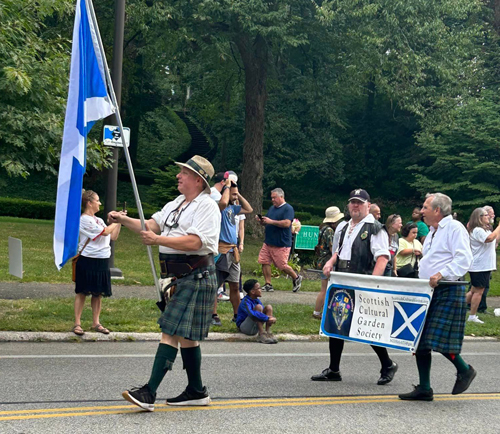 Scottish Garden in the Parade of Flags at One World Day 2024