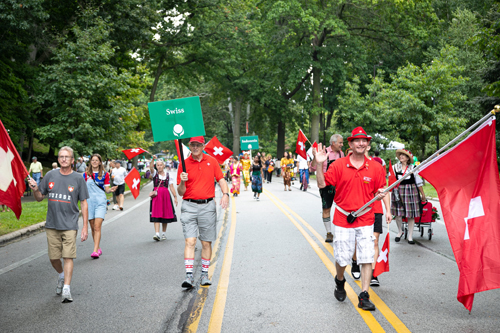 Swiss Community in the Parade of Flags on One World Day 2024