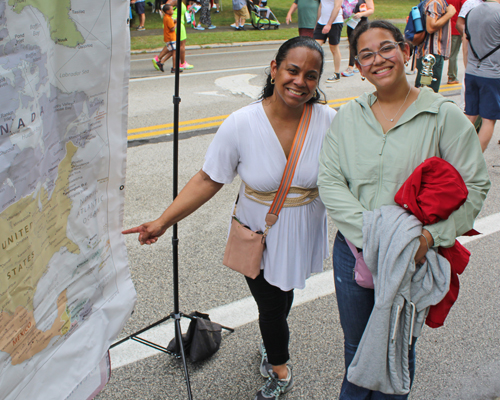 Dominican ladies at the ClevelandPeople.com map