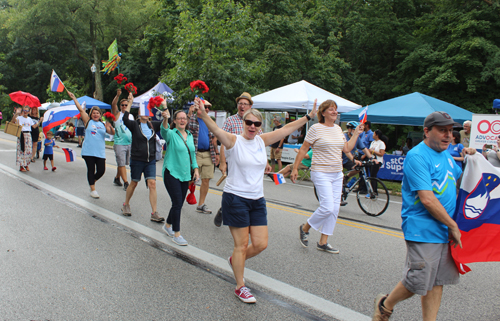 Slovenian Cultural Garden in Parade of Flags at One World Day 2024