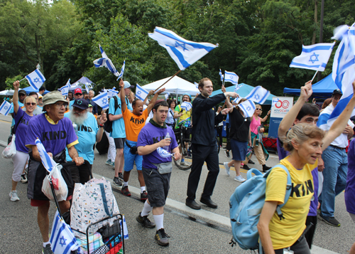 Hebrew Garden in the Parade of Flags at One World Day 2024