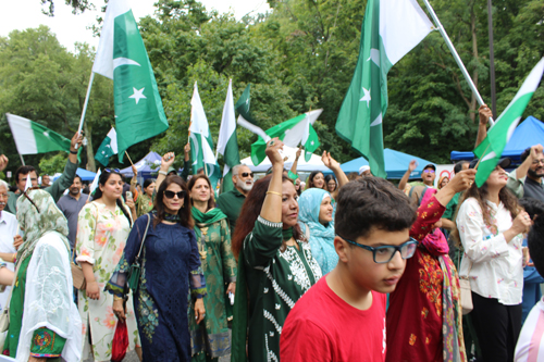 Pakistani community in Parade of Flags at One World Day 2024