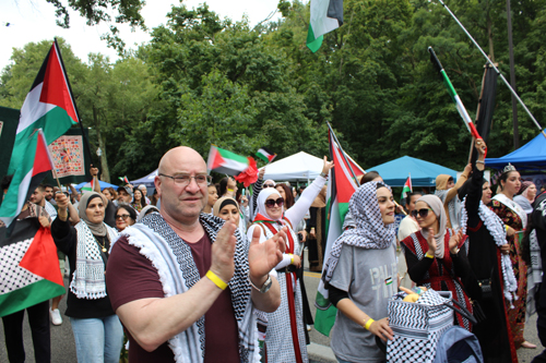 Cleveland Palestinian Community in the Parade of Flags at One World Day