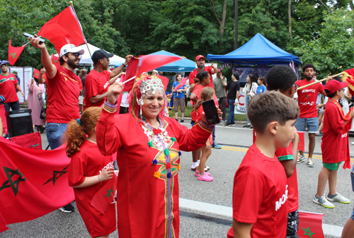 Moroccan community in the Parade of Flags on One World Day