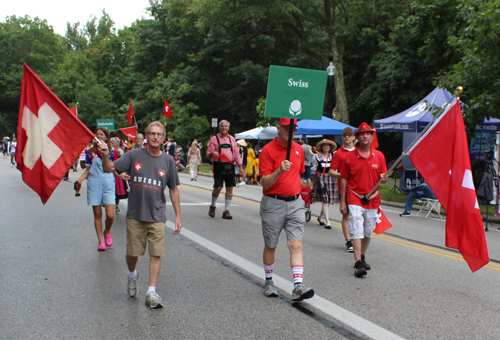 Swiss Community in Parade of Flags on One World Day