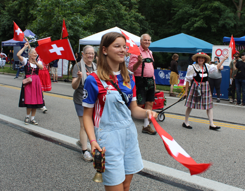 Swiss Community in the Parade of Flags on One World Day 2024