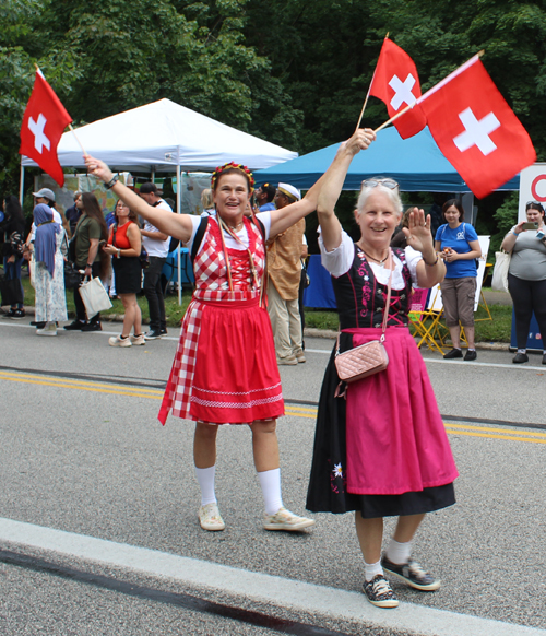 Swiss Community in the Parade of Flags on One World Day 2024