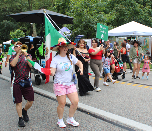 Mexico Community in Parade of Flags on One World Day