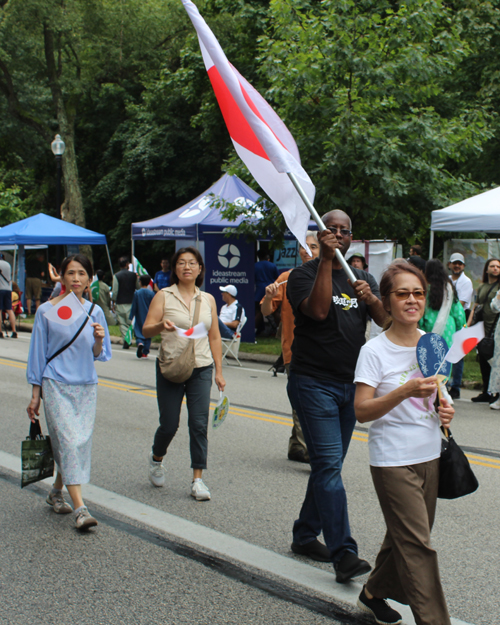 Japanese community in the Parade of Flags on One World Day 2024