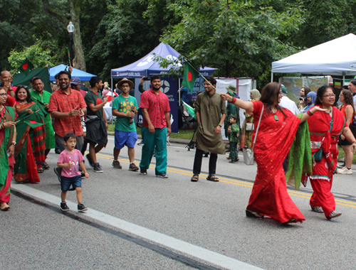 Bangladesh community in Parade of Flags on One World Day 2024