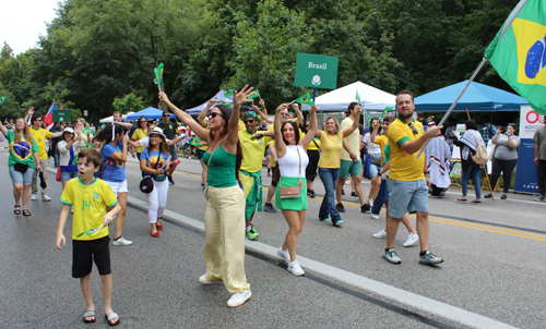 Brazilian Community in the Parade of Flags at One World Day 2024