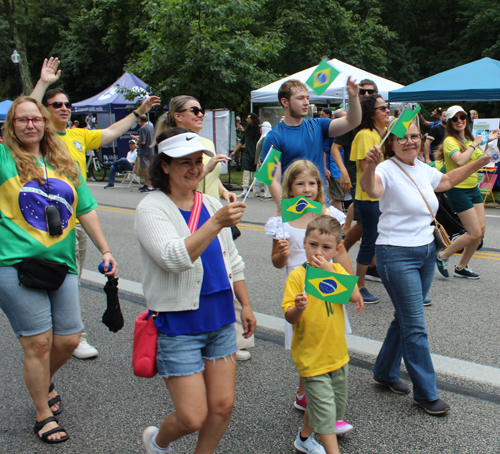 Brazilian Community in the Parade of Flags at One World Day 2024