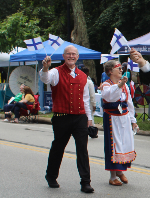 Finnish Cultural Garden in Parade of Flags on One World Day