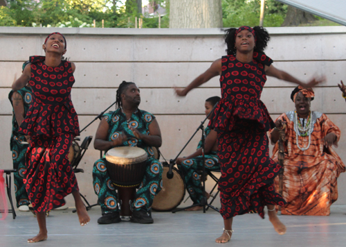 Djapo Cultural Arts Institute drummers and dancers  in Cleveland Cultural Gardens