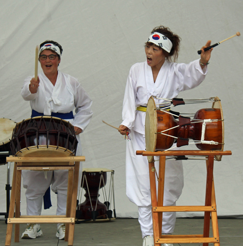 Korean American Pungmulnori Team in the Cleveland Cultural Gardens