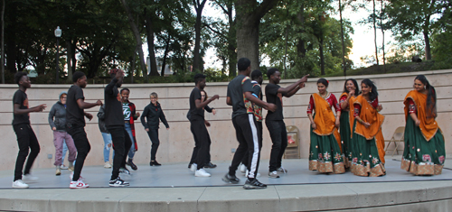 Black Beanz and Bollywood dancers