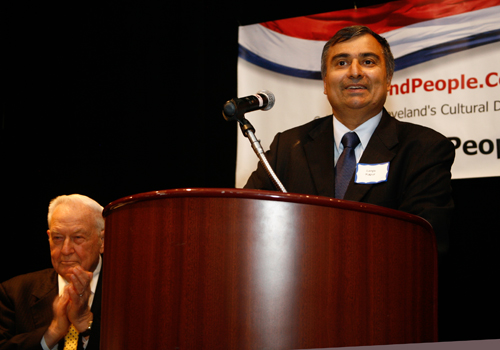 Sanjiv Kapur inducting Dick Pogue