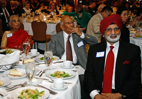 Elizabeth Balraj and husband with Ratanjit Sondhe