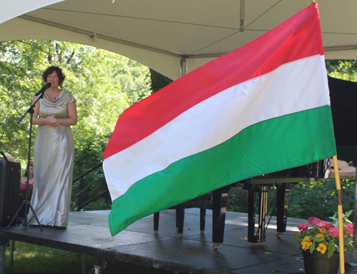 Vera Holczer and Hungarian flag