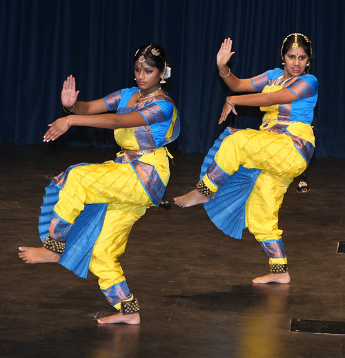 AAIWO dancers