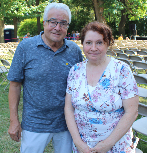 Italian Garden Opera group volunteers