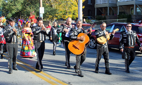 Mariachi band at 2024 Cleveland Day of the Dead Parade 