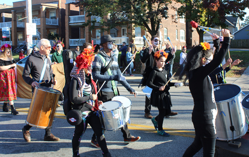 Samba da Ciudade at 2024 Cleveland Day of the Dead Parade 