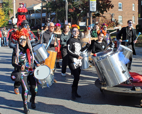 Samba da Ciudade at 2024 Cleveland Day of the Dead Parade 