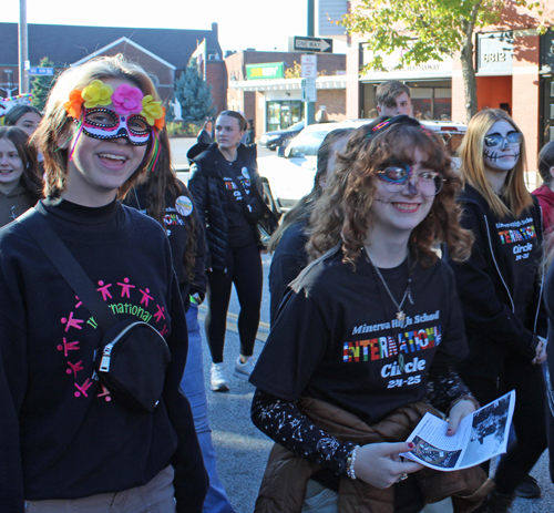 Minerva HS at 2024 Cleveland Day of the Dead Parade