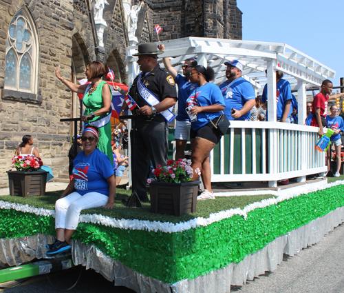 2024 Puerto Rican Parade in Cleveland Grand Marshals Margarita Diaz and Harold Pretel