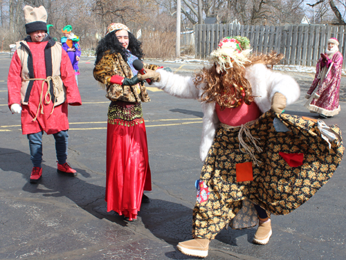 Having fun outside at Maslenitsa