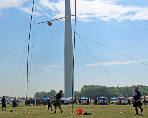 Highland Heavy Athletics at Ohio Scottish Games - 16'lb sheath toss over a 24' bar