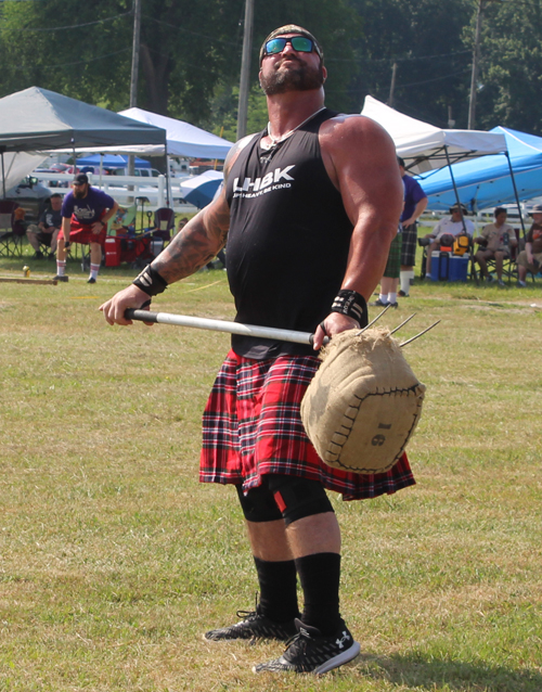 Highland Heavy Athletics at Ohio Scottish Games - 16'lb sheath toss over a 24' bar