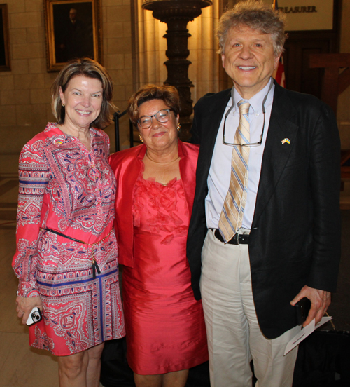 Marta Kelleher, Alenka Jerak and Dr. George Jaskiw