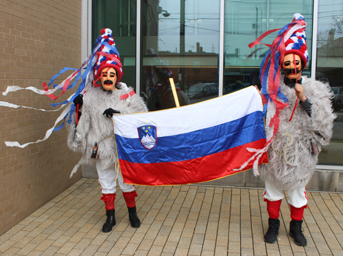 Could that be Julie and Luka behind the masks?